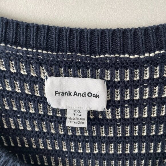 Frank And Oak Crochet Knit Sweater Round Neck Striped Pattern Blue White XXL - Picture 8 of 8